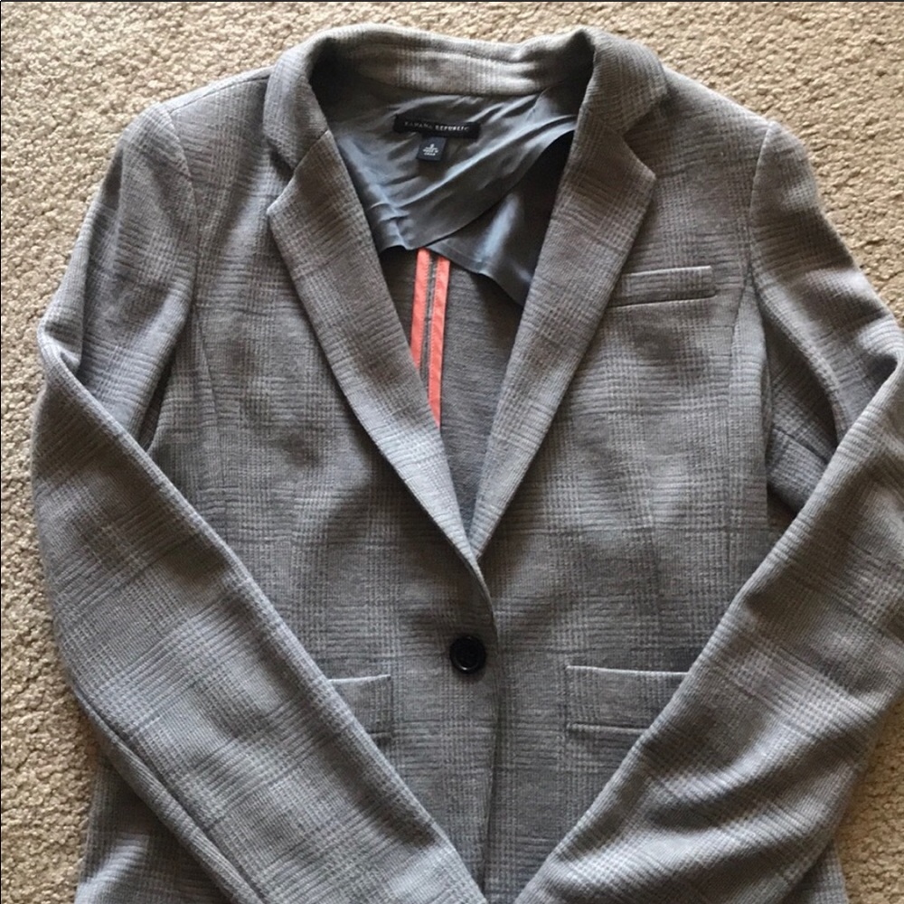 Blazer‎